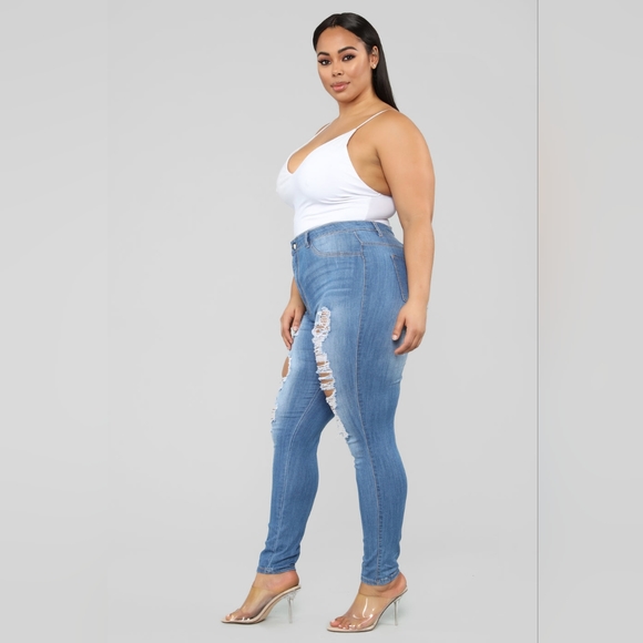 Plus Sized Fashion Denim! - Picture 3 of 6